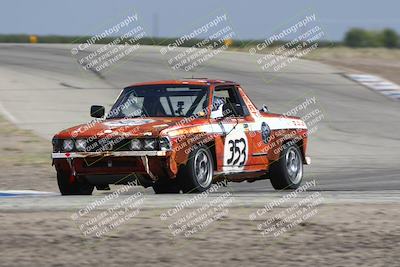 media/Sep-28-2025-24 Hours of Lemons (Sun) [[5dfe0e5f6e]]/12pm (Outside Grapevine)/